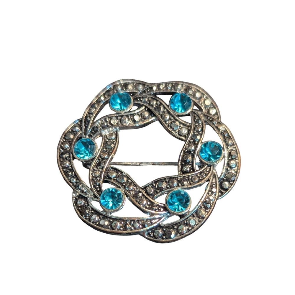 Vintage Silver‎ Tone Blue Rhinestone Marcasite Style Knot Wreath Brooch Pin